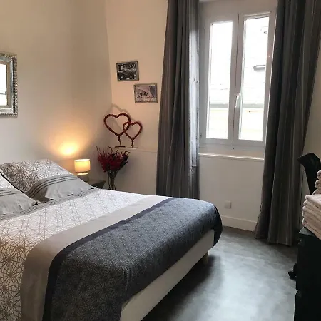 Vue A *